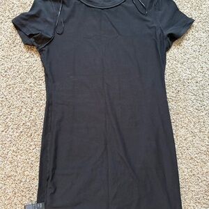 H&M Classic Black Tee